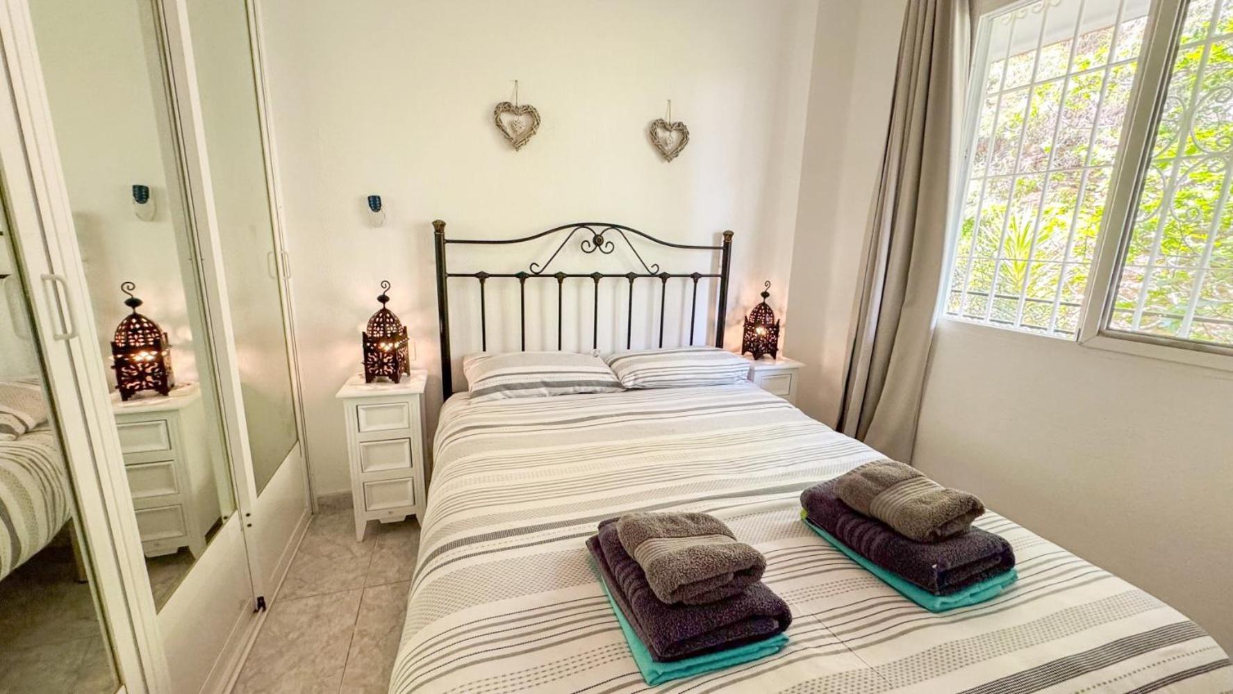 Hawaii 1St Floor Burriana, Nerja Exterior foto