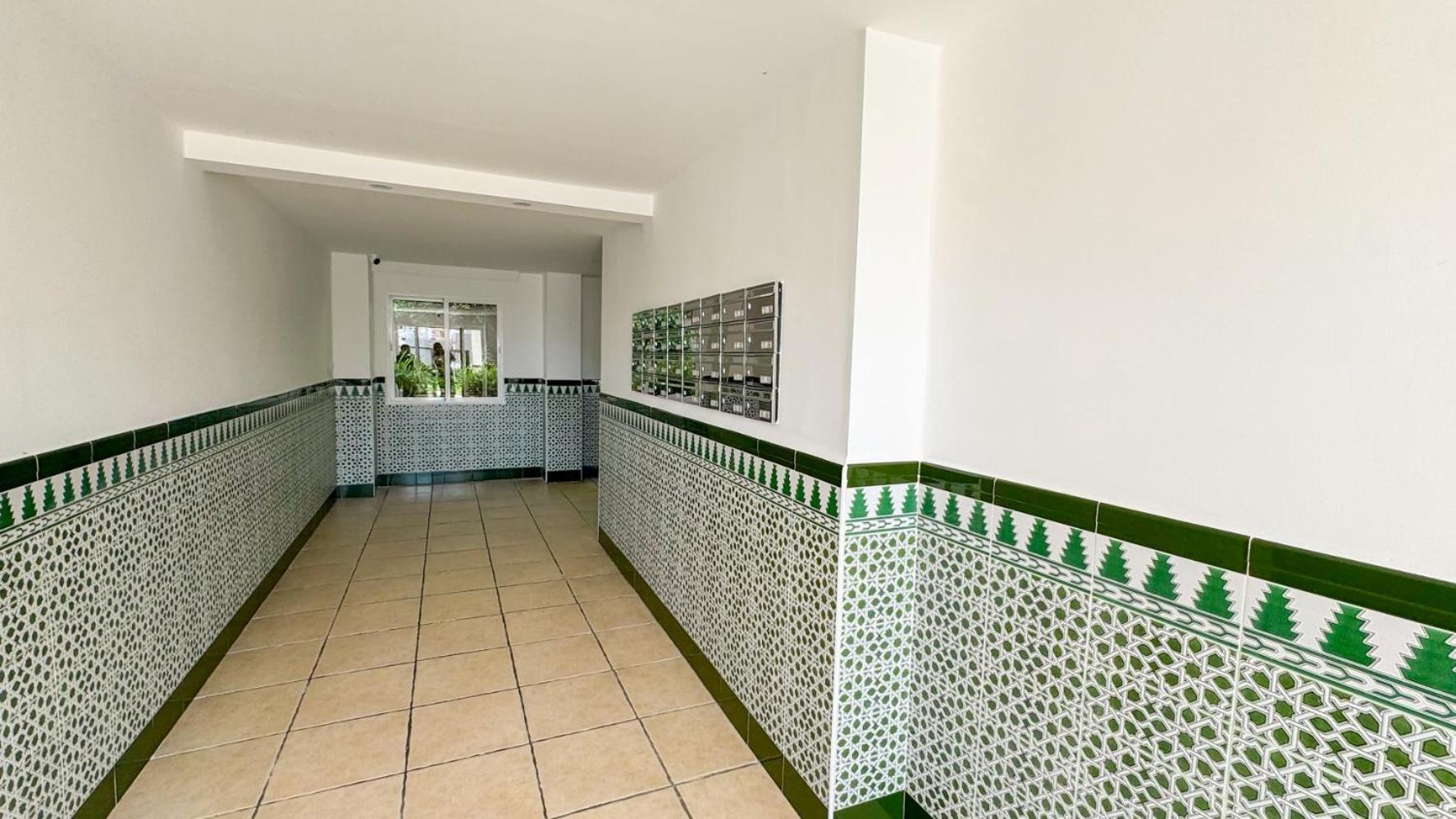 Hawaii 1St Floor Burriana, Nerja Exterior foto